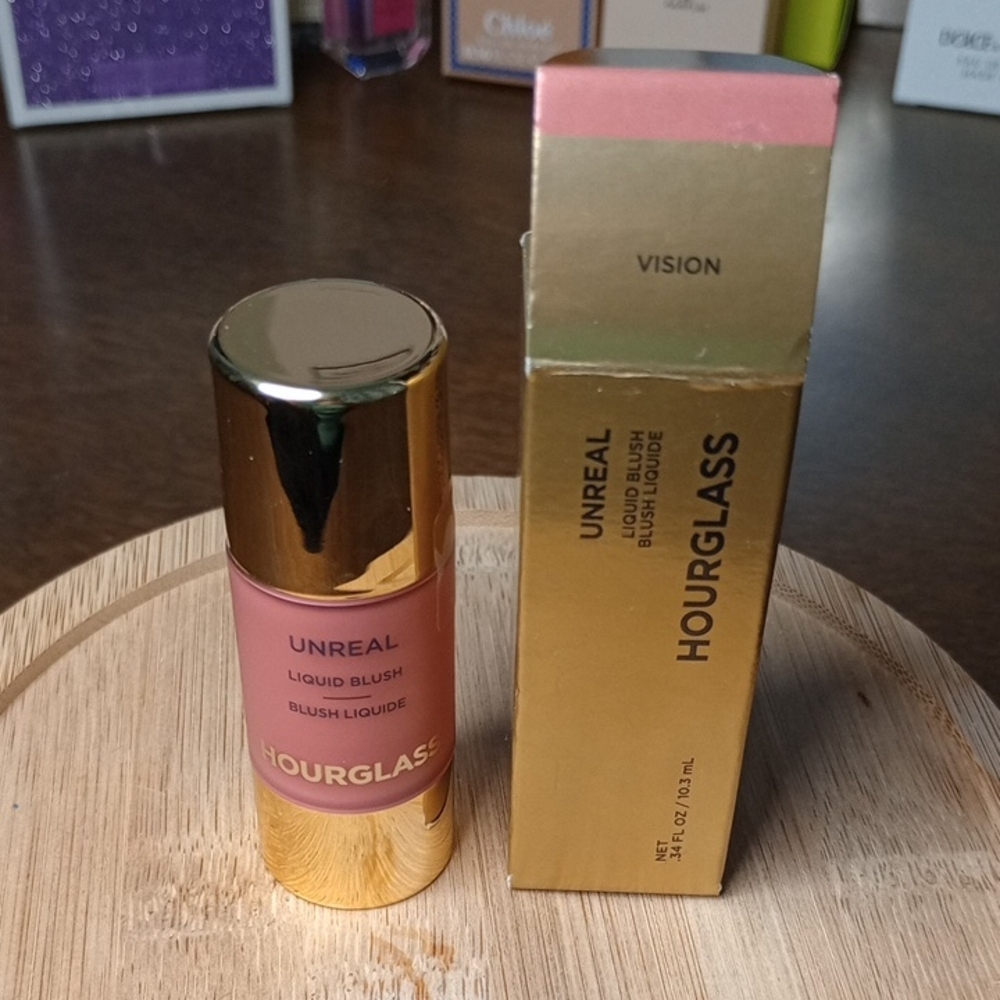Hourglass Unreal Liquid Blush — Vision Pink